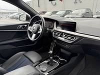 Вид на салон