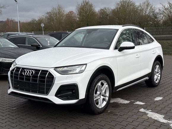 Вид спереди слева