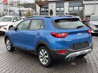 Вид сзади слева