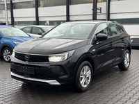 Вид спереди слева