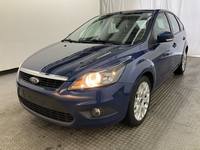 Pogled sprijeda lijevo