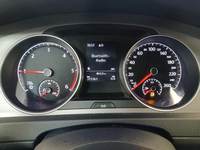 Pogled na kombinirani instrument