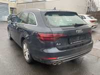 Vaade tagant vasakult