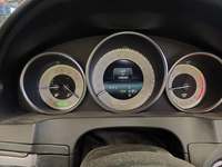 Pogled na kombinovani instrument