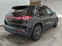 Pogled od pozadi desno