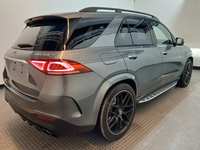 Pogled od pozadi desno