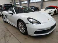 Pogled desno spredaj