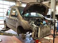 Náhled zpředu zprava