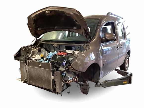 Náhled zpředu zleva