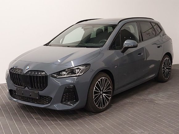 Náhľad spredu zľava