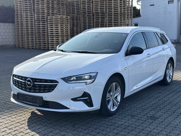 Vista anteriore sinistra