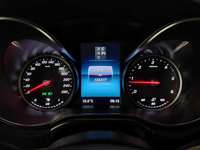 Pogled na kombinovani instrument