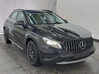 Pogled desno spredaj