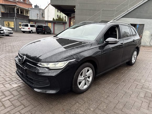 Вид спереди слева