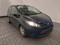 Pogled desno spredaj