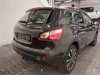 Pogled od pozadi desno