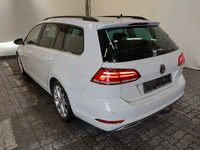 Pogled od pozadi levo