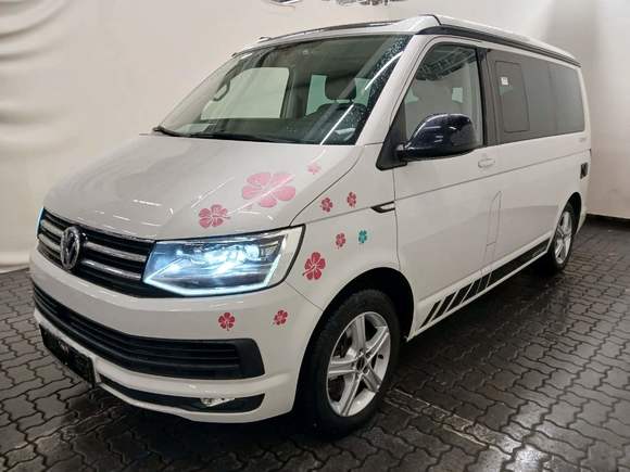 Pogled od napred levo