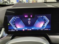 Pohľad na združený prístroj na palubnej doske