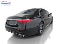 Pogled od pozadi desno