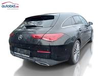 Pogled od pozadi desno