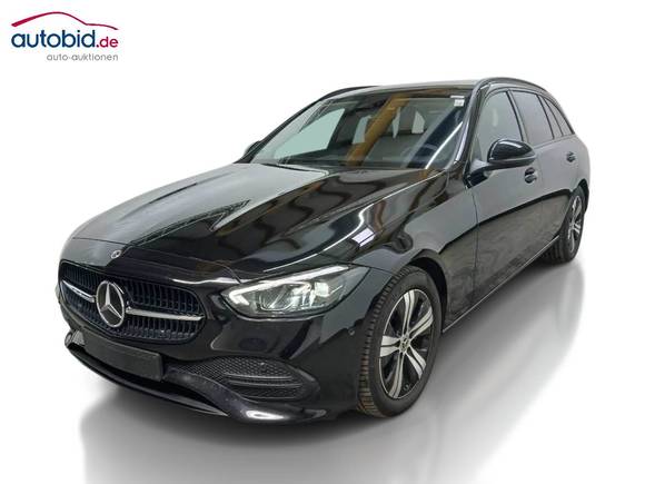 Pogled od napred levo