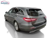 Pogled od pozadi levo