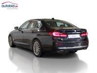 Pogled od pozadi levo