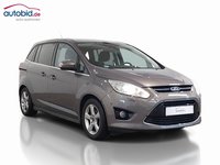 Pogled od napred  desno