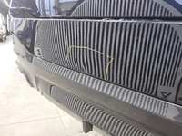 Задний центральный амортизатор