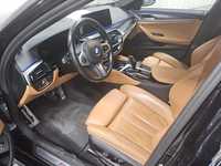 Вид на салон