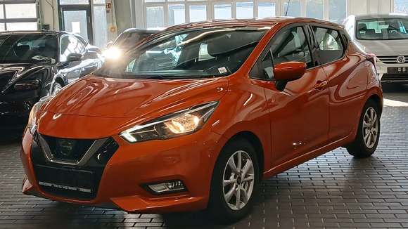 Pogled sprijeda lijevo