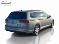 Pogled od pozadi desno