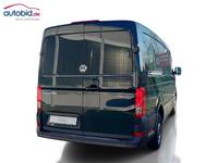 Pogled od pozadi desno