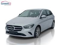 Pogled od napred levo