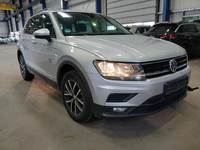 Pogled desno spredaj