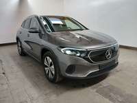 Pogled desno spredaj