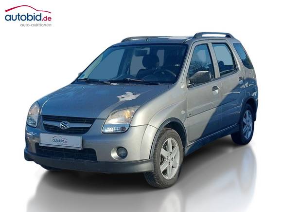 Pogled od napred levo