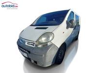 Pogled od napred levo