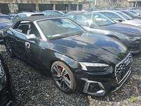 Pogled od napred levo