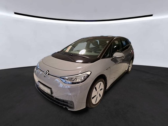 Pogled od napred levo