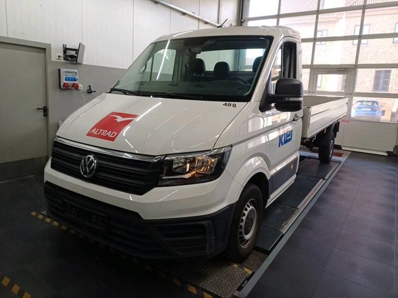 Pogled od napred levo