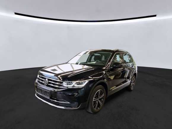 Pogled od napred levo