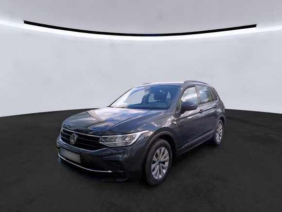 Pogled od napred levo