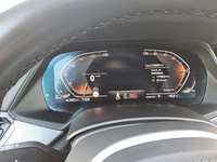 Pohľad na združený prístroj na palubnej doske