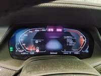 Pohľad na združený prístroj na palubnej doske