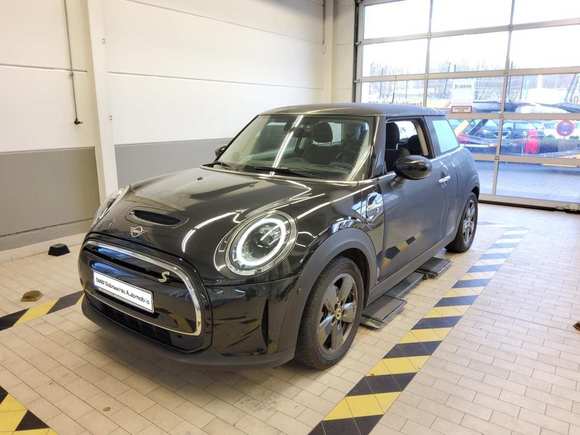 Náhľad spredu zľava