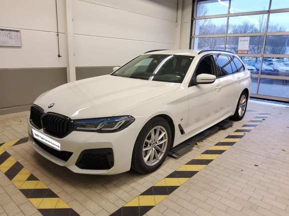 Náhľad spredu zľava