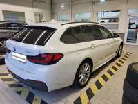 Náhľad zozadu sprava