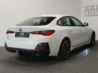 Náhľad zozadu sprava